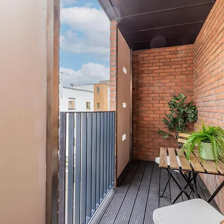 New In The Centre Of Malahide Village 아파트